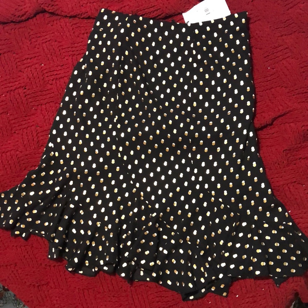 COPY - WhoWhatWear Swing skirt white & gold polka dot
